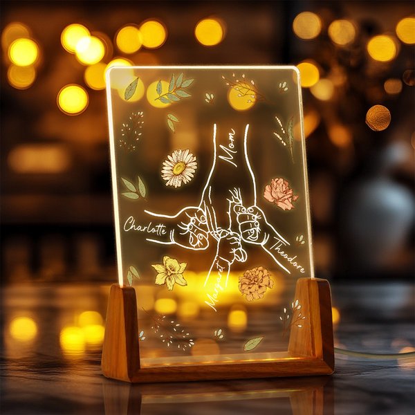 Personlig fødselsblomst Mamma og barn som holder hender LED-nattlys med trebunn og 1-6 barns navn Morsdag Bursdagsgave til mamma bestemor