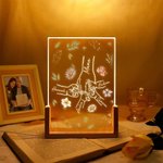 Personalisierte Geburt Blume Mama und Kind Holding Hands LED-Nachtlicht mit hölzernen Basis und 1-6 Kindernamen Muttertag Geburtstag Geschenk für Mama Oma