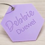 Etiqueta acrílica multicolor personalizada con anilla de acero inoxidable o cuerda de plástico Mochila Accesorios de viaje Regalo de cumpleaños para estudiantes Viajeros