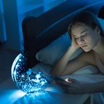 Gepersonaliseerde Maan Sterren Spiegel Acryl Kleur Veranderend LED Licht met 1-8 Namen Home Decor Verjaardag Moederdag Cadeau voor Familie Kinderen