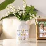 Personalized Mama Bear Classic Winnie the Pooh Ceramic Flower Vase with 1-12 Names Home Decor Birthday Mother's Day Gift for Mom Grandma