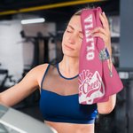 Personalised Cartoon Cheerleading Girl Soft Quick Dry Waffle Towel with Name and Hanging Clip Sports Accessories Birthday Gift for Cheerleader Women