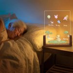 Personalized Cute Classic Winnie the Pooh Honey Balloon LED Night Light with 1-8 Names and Wood Base Home Desk Decor Mother's Day Gift for Mom Grandma