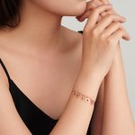 Personalisiertes Minimalistisches Armband mit Geburtsblumen Geburtssteinen Muttertag Geburtstag Jahrestag Geschenk für Damen Oma Mama