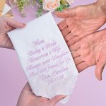 Personalisierte Spitze Rand Welle gestickten Text 100% Baumwolle Taschentuch mit Namen und Datum Hochzeit Souvenir Segen Geschenk für Mama