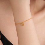 Personalisiertes Minimalistisches Armband mit Geburtsblumen Geburtssteinen Muttertag Geburtstag Jahrestag Geschenk für Damen Oma Mama
