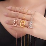 Personalizada Artística Floral Inicial Zircon Collar Dainty Jewelry Birthday Mother's Day Gift for Mom Sisters Friends