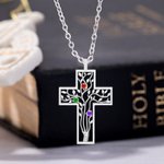 Collier Forme de Croix Personnalisé avec 2-10 Pierres de Naissance Nom Style Arbre de Famille Cadeau Fête des Mères Baptême Anniversaire pour Maman