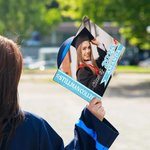 Personalized Glitter Class of 2025 Graduation Cap Topper with Name and Photo Graduation Decoration Gift for Graduates Friends Classmates