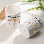 Personalisierte erste Mama jetzt Oma Geburt Blume Keramik Sukkulente Pflanzer Topf mit Namen und Bambus Basis Muttertag Geschenk für Mama Oma