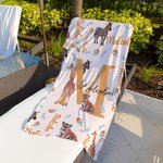 Toalla de playa de microfibra de secado rápido con iniciales de animales de la jungla personalizada con nombre Regalo de cumpleaños esencial para viajes de vacaciones para la familia y los niños