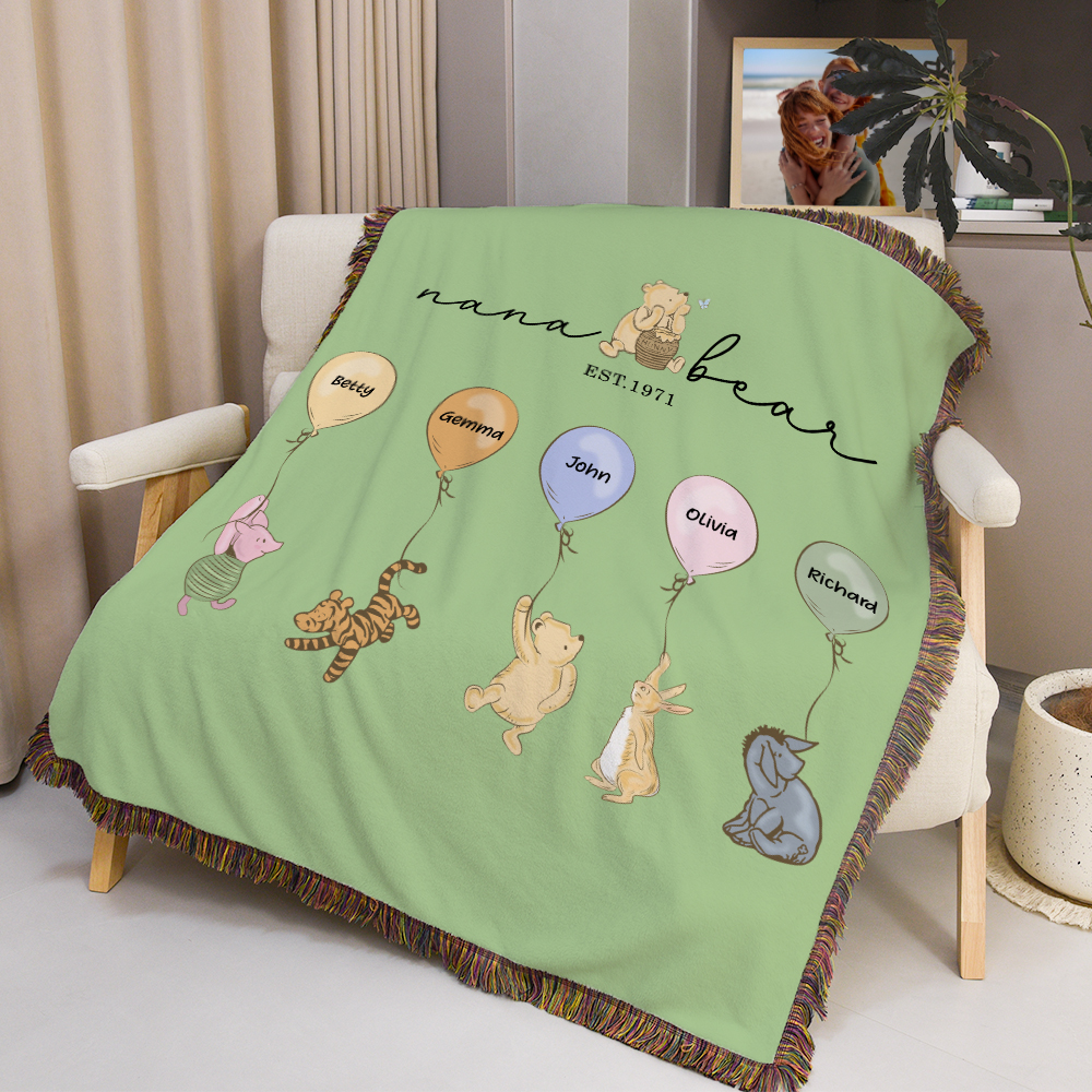 Personalized Classic Winnie the Pooh Honey Balloon Soft Throw Blanket with 1-12 Names and Tassel Home Decor Mother's Day Gift for Mom Grandma