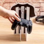 Personalisierte Jersey Form Controller Headset Stand mit Nummer und Name Gaming Zubehör Schreibtisch Dekor Vatertag Geburtstag Geschenk für Ballspiel-Liebhaber