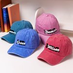 Casquette de baseball assortie avec nom de famille Lot de 2 casquettes de baseball personnalisées Cadeau de voyage pour les nouveaux mariés