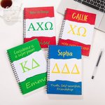 Personalisierte griechische Buchstaben A5 Spirale Notebook mit Text Sorority Bid Day Geschenk für neue Sorority Mitglieder Freunde Girls丨Callie x Affinity Licensing