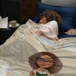 Couverture Personnalisée avec Nom et Personnage Cadeeau Anniversaire pour Femme Amatrice de Lecture