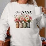 Personalizado Pequeño Jarrón de Margarita Diseño Ella es Mimi Camiseta Sudadera con Título Regalo del Día de la Madre para Mamá Abuela