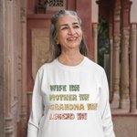 Personalized Multicolor Legend Mom Grandma Floral T-shirt Sweatshirt with Year Birthday Mother's Day Gift for Women