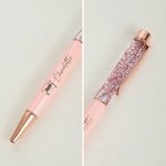 Personalised Set of 2 Glitter Quicksand Grad Cap Retractable Ballpoint Pen with Name Writing Tool Graduation Birthday Gift for Graduates Classmates