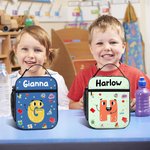 Personifierad söt tecknad bokstav bärbar isolerad lunchväska med namn och nätficka Tillbaka till skolan picknick födelsedagspresent för pojkar flickor