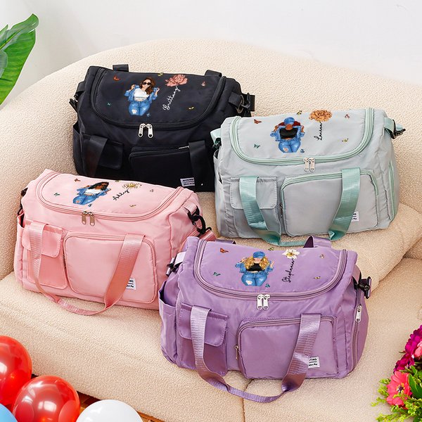 Bolsa de viaje personalizada con nombre y correa para el hombro de la flor de nacimiento de la niña de la moda de dibujos animados Esenciales de viaje Regalo de cumpleaños para las mujeres