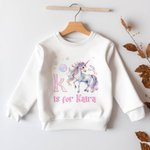 Personalisierte In meiner Fantasie Einhorn Ära Kind T-Shirt Sweatshirt Hoodie mit Initialen und Namen Geburtstag zurück zu Schule Geschenk für Mädchen