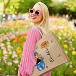 Personalisierte Cartoon Mode Mädchen Geburt Blume große Jute Tragetasche mit Namen Reisen wesentliche Geburtstag Geschenk für Frauen
