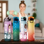 Bouteille de Sport 1 Litre Personnalisée avec Nom et Personnage Gourde Graduée avec Marqueur de Temps Cadeau Anniversaire pour Amatrice de Fitness