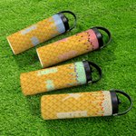 Personalisierte Hitting The Ball Melting Ice Cream 20 oz Sport Wasserflasche mit Namen und Griff Geburtstag Geschenk für Baseball Softball-Liebhaber