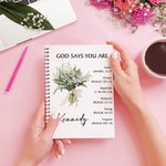 Personalisierte Geburt Blumenstrauß Bibel Vers A5 120 Seiten Spiral Notebook mit Namen religiöse Taufe Muttertag Geburtstag Geschenk für christliche Frauen