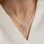 Personalized Birth Flower Necklace with 1-8 Names Woman Jewelry Birthday Mother's Day Anniversary Gift for Mom Grandmother