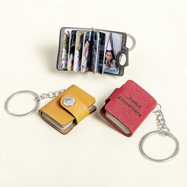 Porte-clés en Cuir PU Personnalisé avec 10-14 Photos et Textes Style Mini Album en Cuir Cadeau d'Anniversaire pour Amis Couples Famille