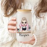Personalised Cartoon Manicurist Name 20 oz Frosted or Clear Glass Cup with Lid and Straw Beauty Salon Opening Birthday Gift for Nail Technicians