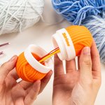 Recipiente de ganchillo con forma de ovillo multicolor personalizado con nombre Accesorios de ganchillo para guardar Regalo de cumpleaños para los amantes del punto