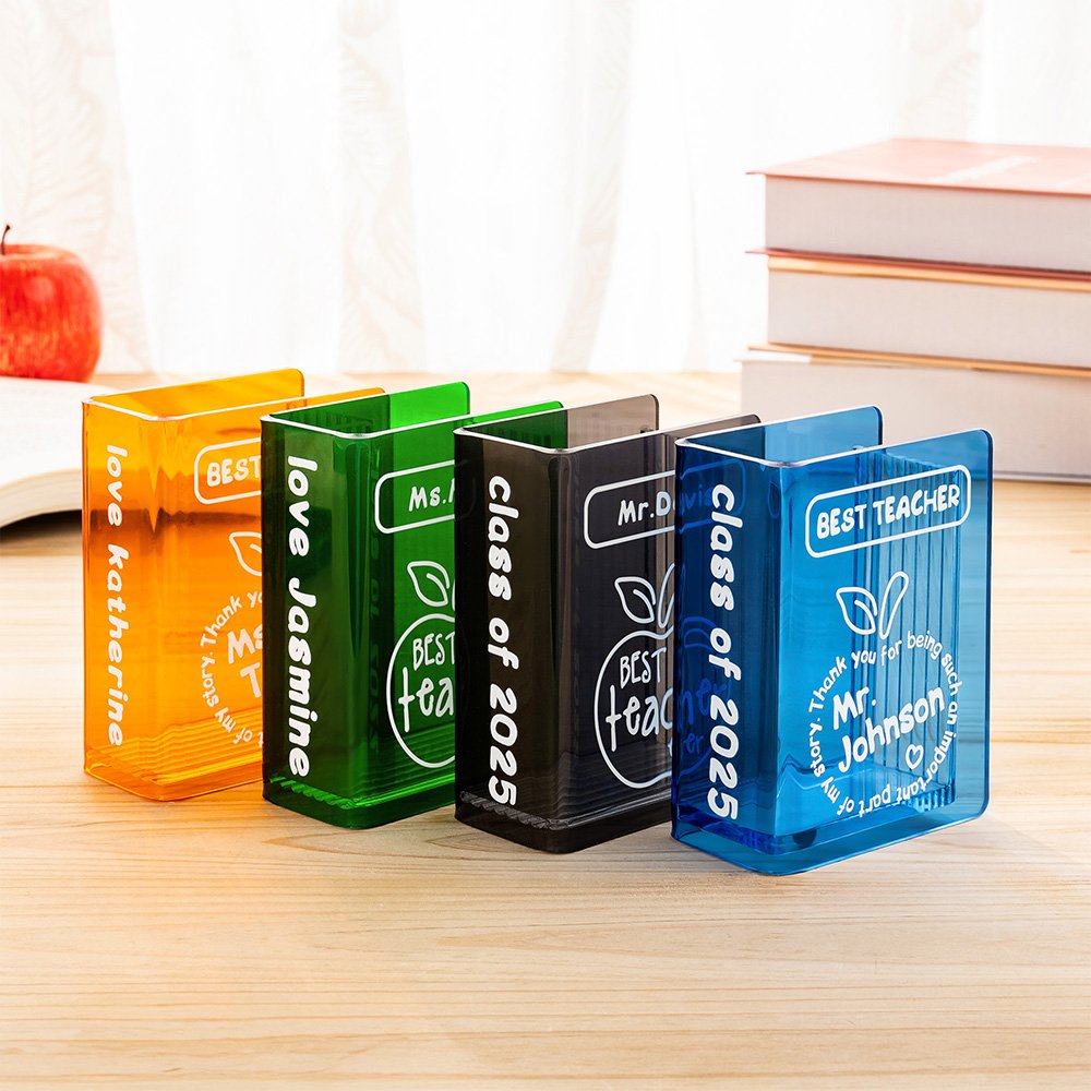 Libro personalizzato con portapenne dal design a mela per l'insegnante