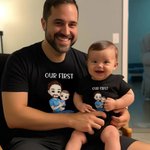Personalized Cartoon Dad Holding Baby 100% Cotton Baby Bodysuit Matching T-shirt with Name and Year Family Outfit First Father's Day Gift for Dad Baby