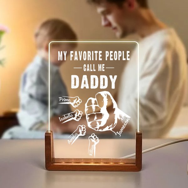 Personalized My Favorite People Fist Bump Acrylic LED Night Light with Wooden Base and 1-16 Kid Names Father's Day Birthday Gift for Dad Grandpa