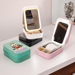 Personalisierte Cartoon Maniküre Name PU Leder Schmuckkasten mit einstellbaren LED Make-up Spiegel Beauty Salon Eröffnung Geburtstag Geschenk für Nageltechniker