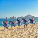 Serviette de Plage Personnalisée avec Nom et Initiale Motif Tortue Mandala Teinture Artisanale Cadeau Anniversaire pour Famille Amis