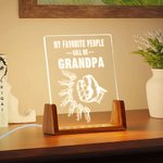 Personalized My Favorite People Fist Bump Acrylic LED Night Light with Wooden Base and 1-16 Kid Names Father's Day Birthday Gift for Dad Grandpa
