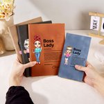 Gepersonaliseerd Cartoon Baasdame A5 A6 Leren Gelinieerd Notitieboekje met Naam Verjaardagsgeschenk voor Vrouwelijke Baas Manager