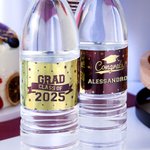 Etichette impermeabili personalizzate con nome e anno classe di laurea 2025 per bottiglie acqua regalo di festa di laurea per laureati