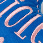 Giocattolo di peluche a forma di cuore personalizzato con stampa a zampa di cane, nome ricamato e squittio, accessori interattivi, regalo di compleanno per gli amanti dei cani