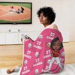 Personlig boll med tecknad karaktär Mjuk filt med huva och namn och nummer Födelsedagspresent för sportälskare