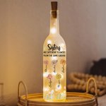 Hermanas personalizadas son diferentes Flores 2-8 Flores de nacimiento LED Lámpara de botella con nombre Decoración para el hogar Regalo de cumpleaños para la hermana Amigos