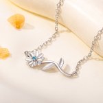 Personalizada delicada flor de nacimiento Birthstone collar de joyería floral Cumpleaños Aniversario Día de la Madre de regalo para las mujeres