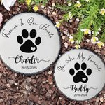 Personalizado Forever In Our Heart Pet Paw Print Garden Stone con texto y marco Stands Memorial Sympathy Loss of Pet Gift for Cat Dog Pet Lovers