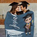 Personalisierte Cartoon Graduate Charakter weiche Decke mit Namen Home Decor Gratulation Graduation Geschenk für Mitschüler Freunde