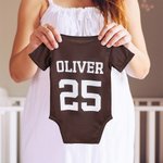 Henkilökohtainen amerikkalainen jalkapallo Sport Nopeasti kuivuva Baby Bodysuit nimi ja numero Baby Shower syntymäpäivälahja vastasyntyneille