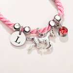 Ciondolo iniziale di pietra di nascita del cavallo personalizzato Bracciale di corda rosa Regalo di compleanno per bambini donne